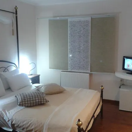 Dryalos Hotel 3*